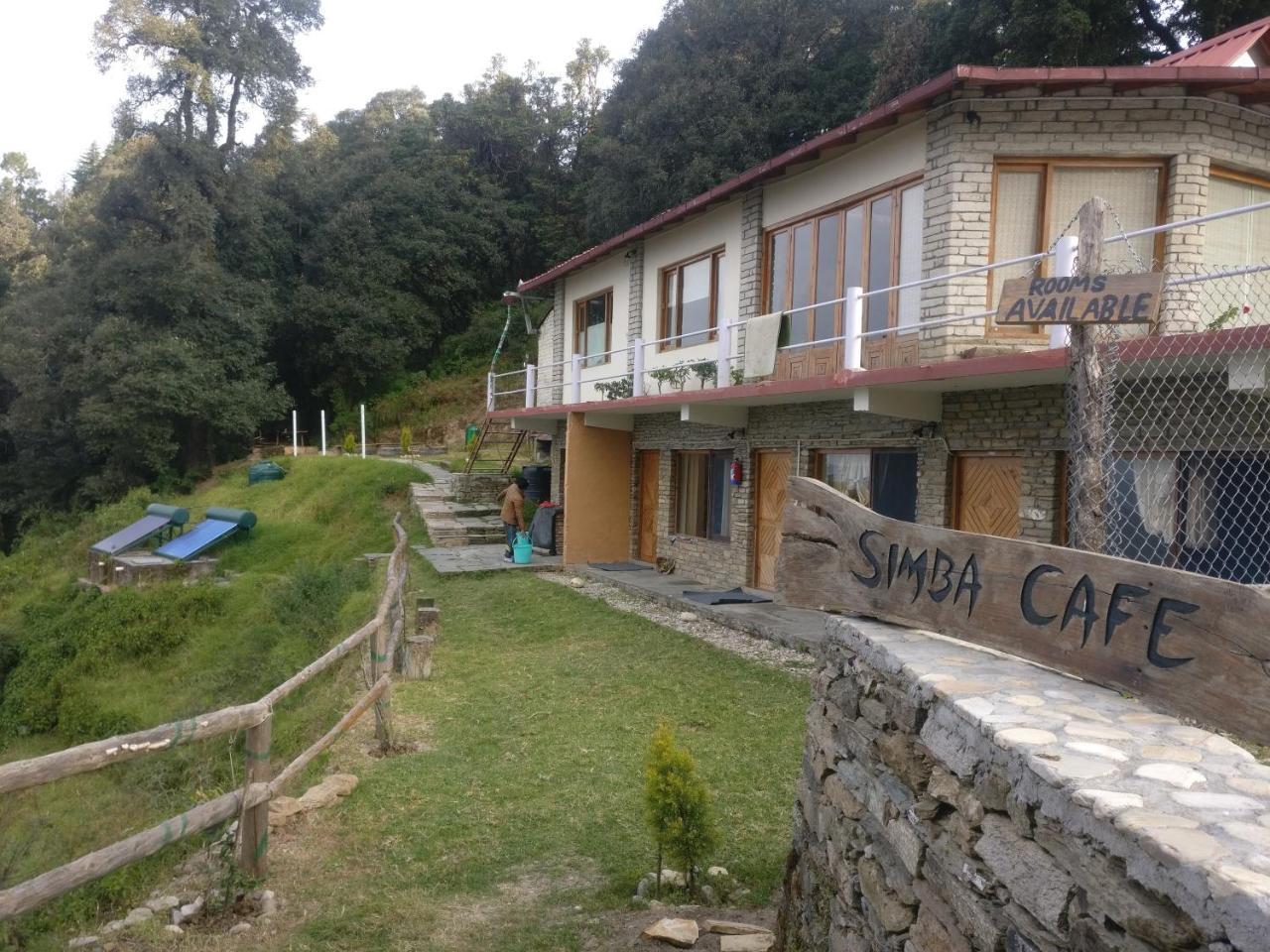 Simba Cafe & Lodge Binsar Exterior photo